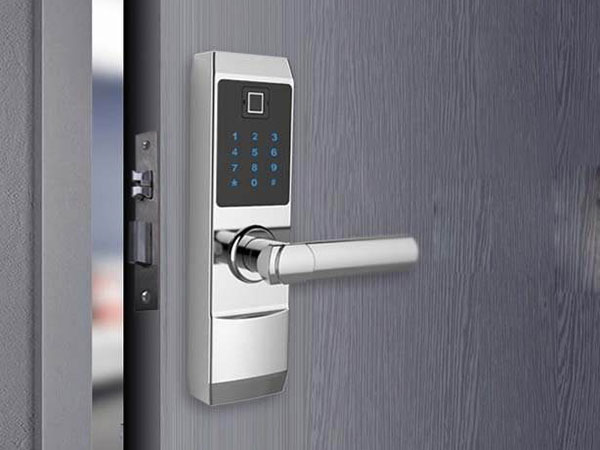 天涯24小时上门开锁公司